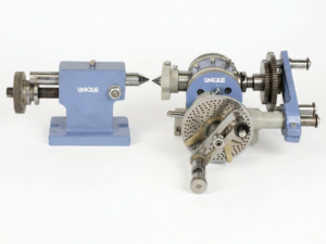 Unique Dividing Head Code No: U351